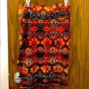 Lularoe Red Patterned Cassie Skirt